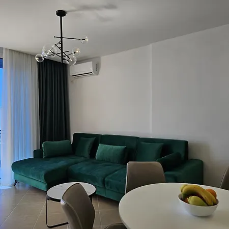 شقة Apartment In Saranda With Sea Views *