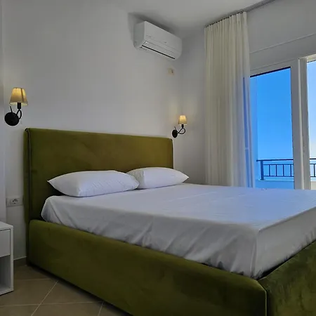 Apartment In Saranda With Sea Views *